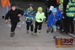 Mikulášský běh dětí v semilském parku Ostrov