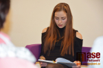 Spisovatelka Gabriela Jakoubková při besedě v semilské knihovně