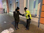 Policisté upozorňovali veřejnost na viditelnost chodců v silničním provozu v Turnově a v Jilemnici