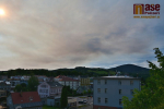 Kouř z lesního požáru v Českém Švýcarsku došel až do Vrchlabí