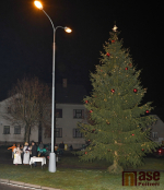Rozsvícení vánočního stromu v Libštátě 2022