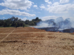 Hasiči likvidovali požár strniště v Přepeřích u Turnova