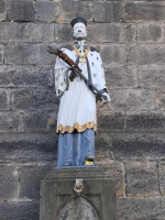 Socha sv. Jana Nepomuckého před zrestaurováním