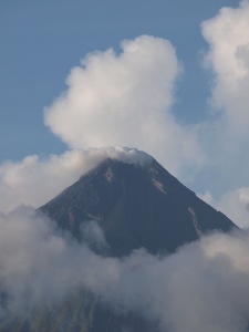 Filipíny - vulkán Mayon